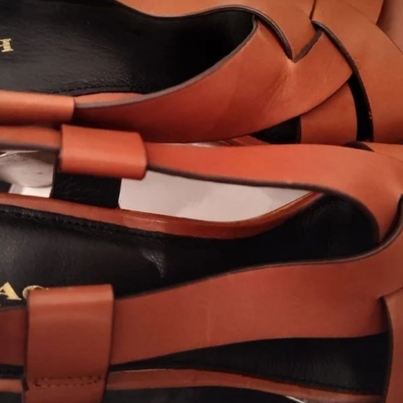 COACH ADESSA PLATFORM HEELS - Picture 5 of 6